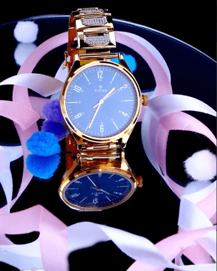 Exquisite CZ Gold Men's Watches