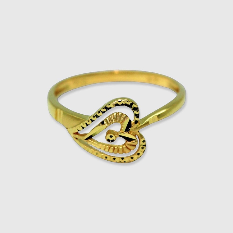 GOLD LADIES RING